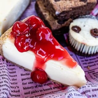 Cherry Cheesecake